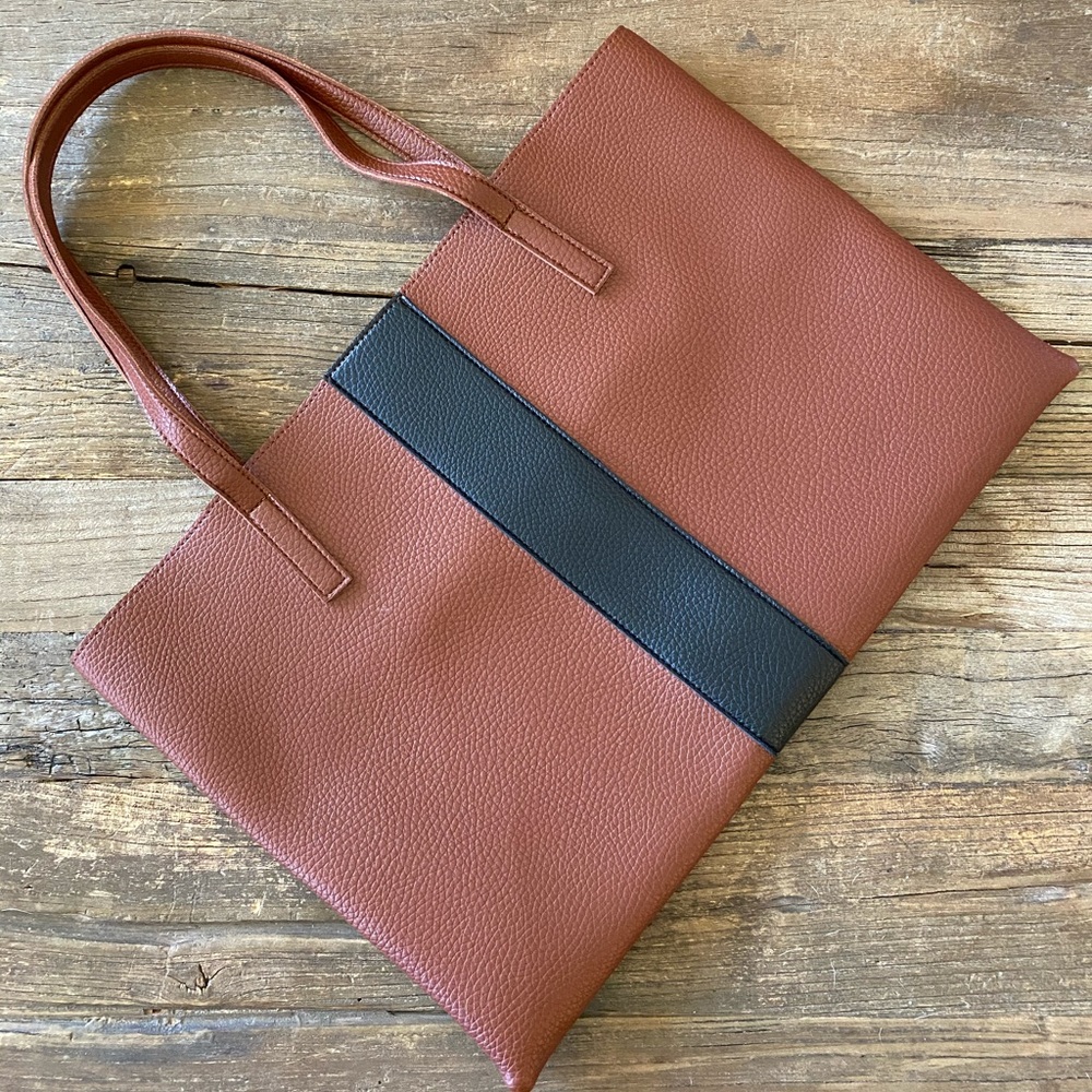 Vince Camuto handbag